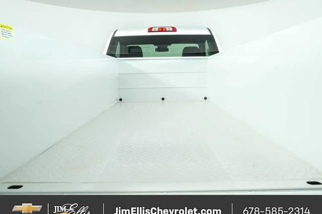 New 2026 Summit White Chevrolet WT image 21