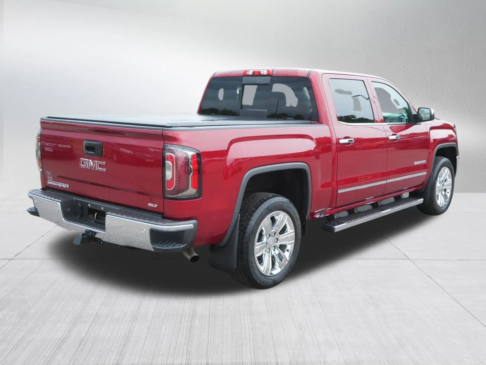 Used 2018 Red Quartz Tintcoat GMC SLT image 7