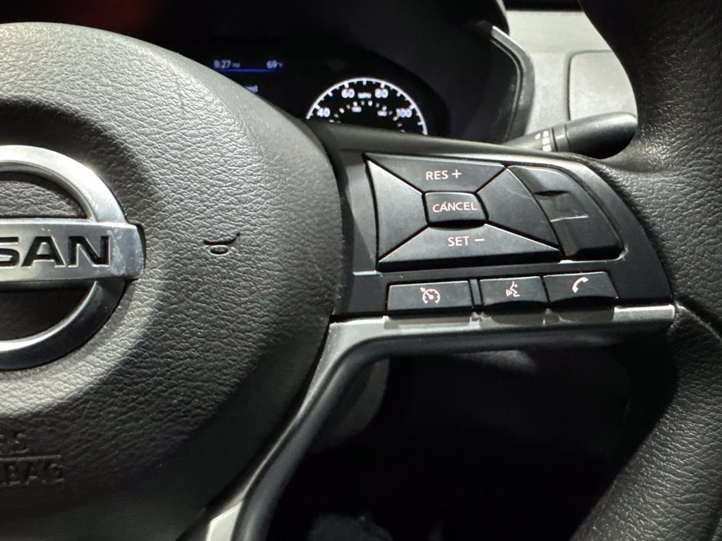 Used 2022 Black Nissan 2.5 S image 26