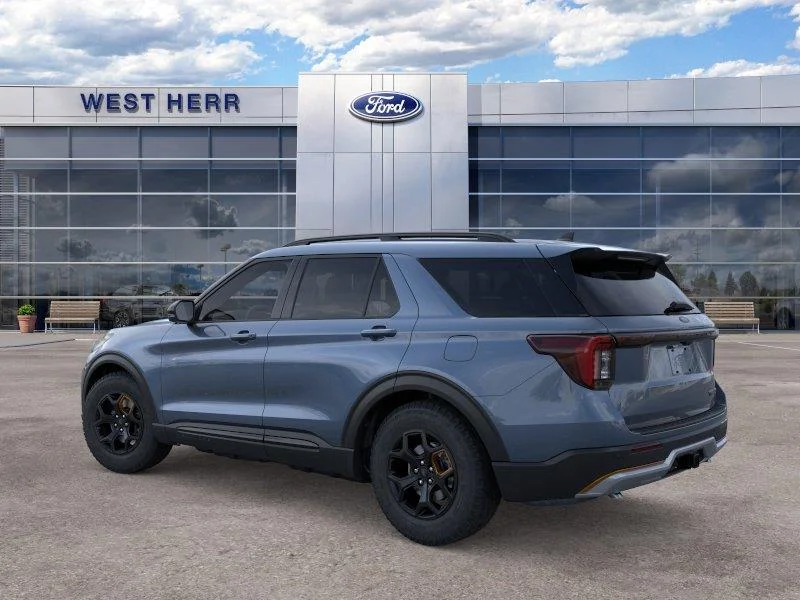 New 2026 Vapor Blue Metallic Ford Tremor® image 5