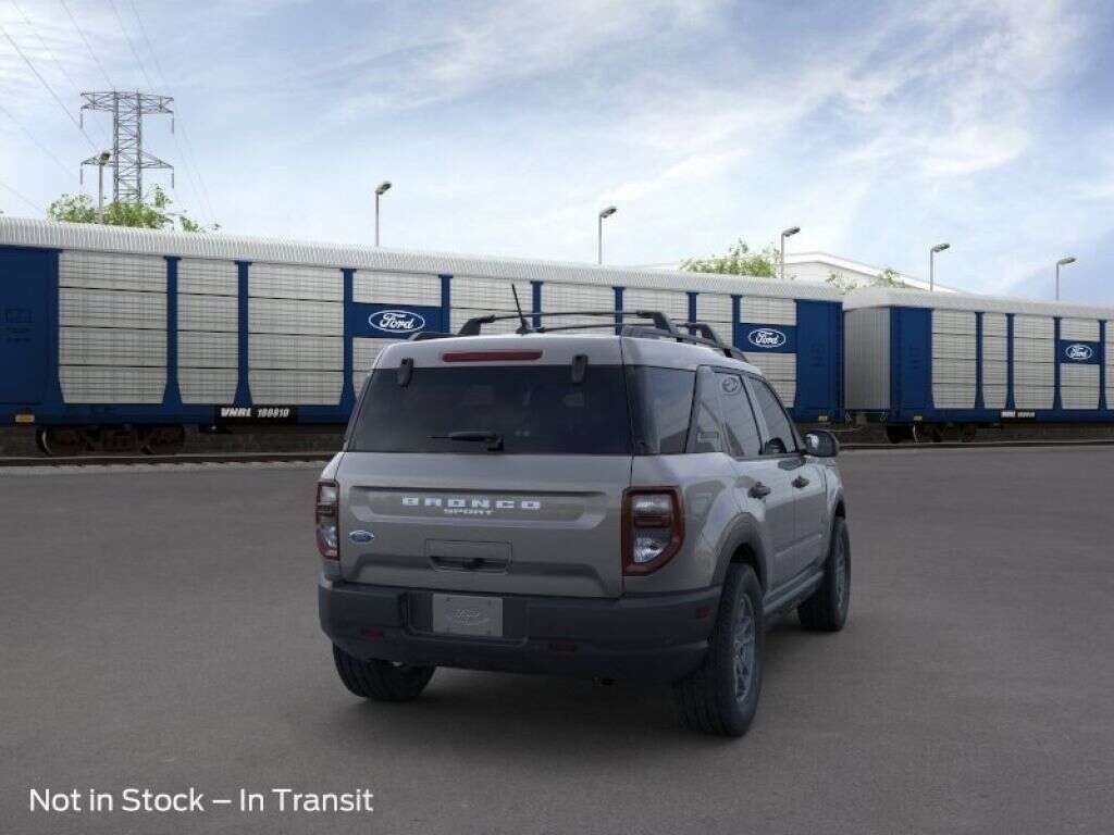 Photo 10