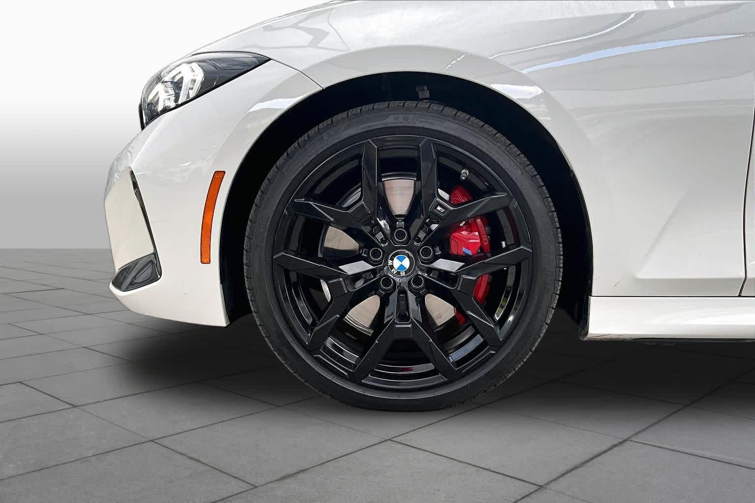 Used 2025 Alpine White BMW 330i image 11