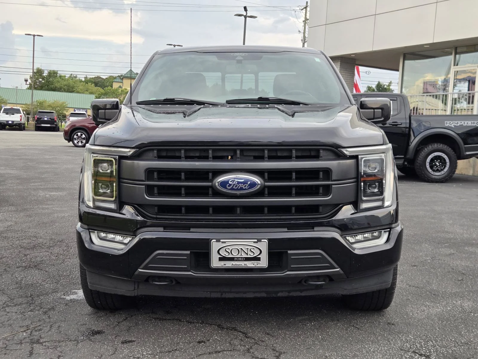 Used 2021 Black Metallic Ford Lariat image 3