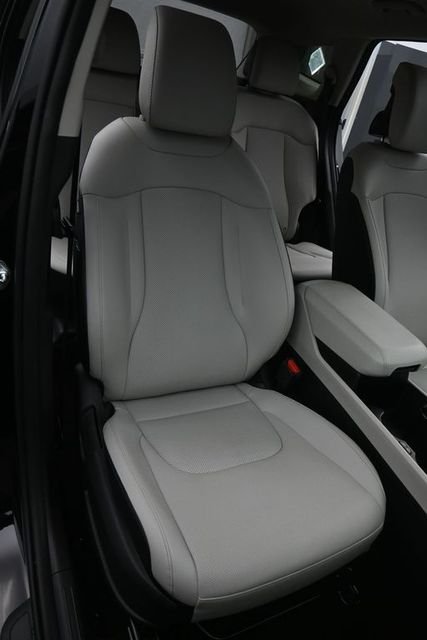 Used 2024 Ebony Black Kia EX image 17