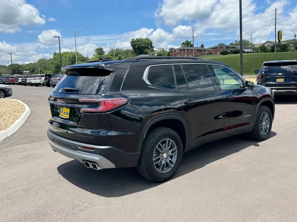 Used 2025 Black GMC Elevation image 4