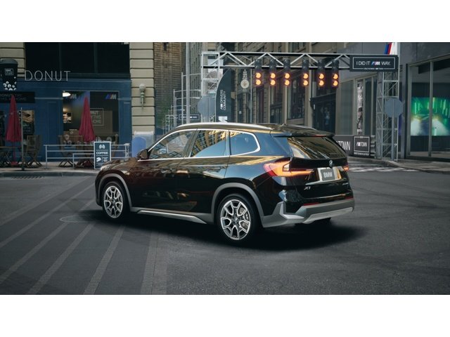 New 2027 Black Sapphire Metallic BMW X1 28i image 2