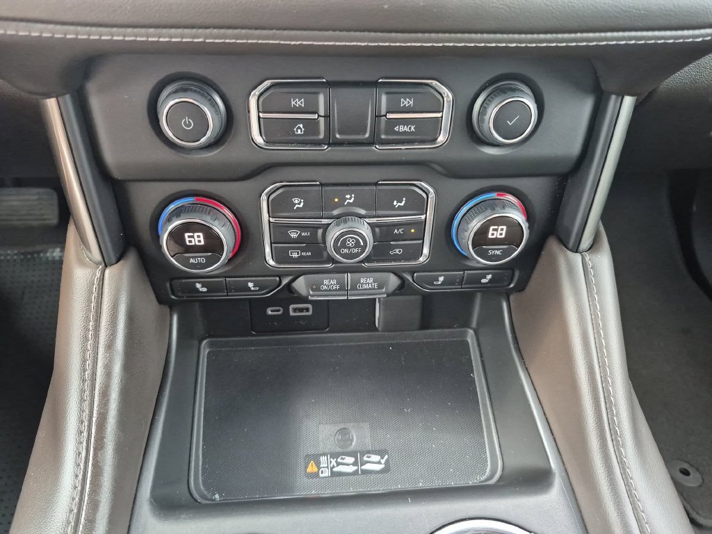 Used 2022 SUMMIT WHITE Chevrolet Z71 image 21