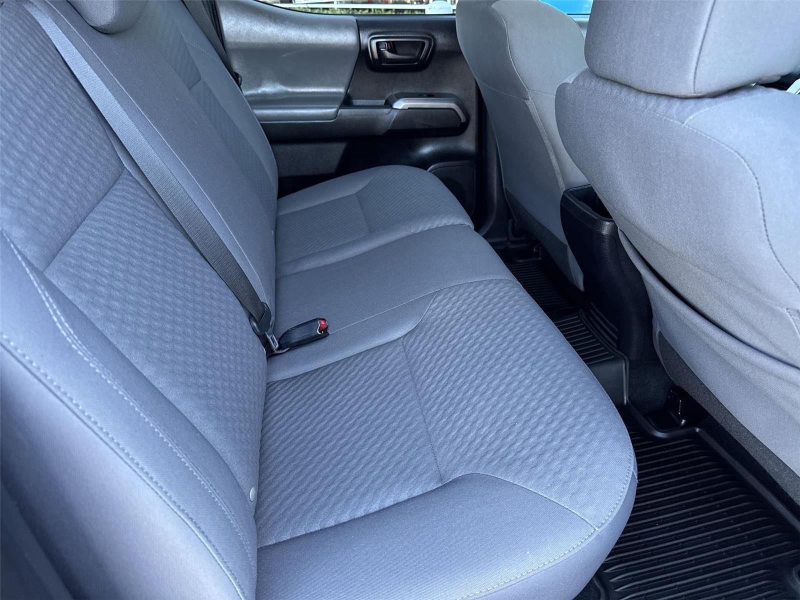 2020 Toyota Tacoma SR5 - Photo 32