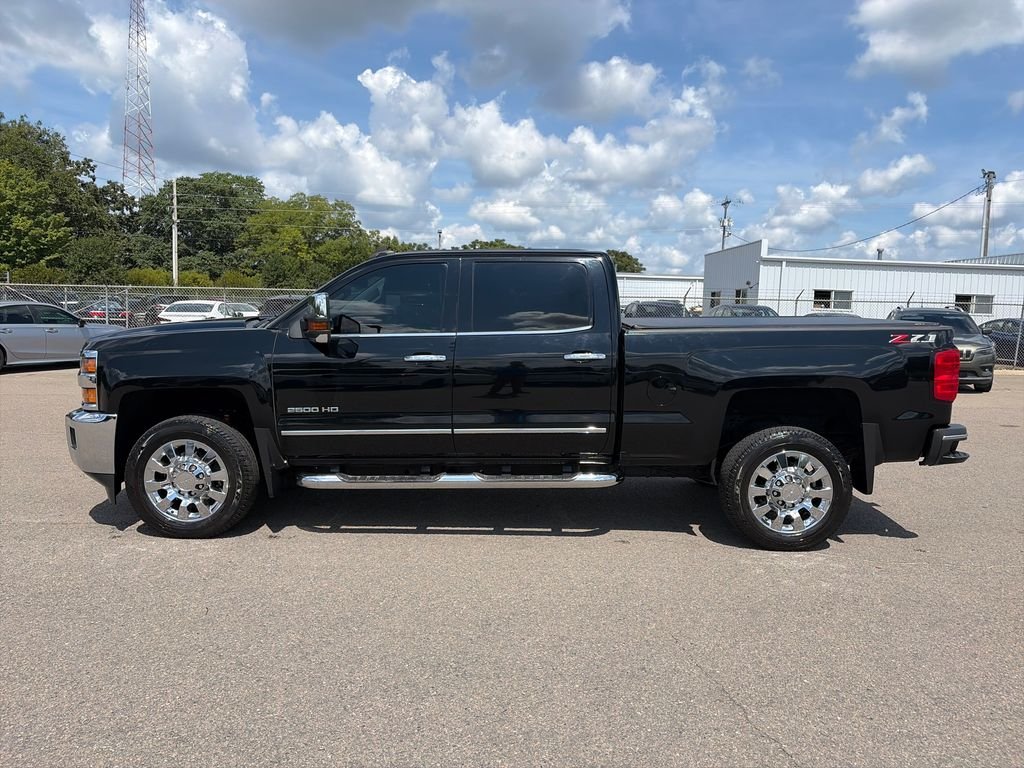 Used 2018 Black Chevrolet LTZ image 2