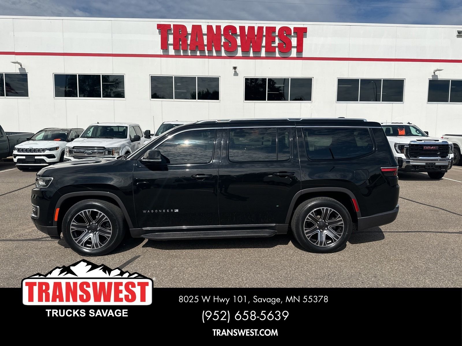 Used 2022 Jeep Wagoneer Series III with VIN 1C4SJVDT7NS130036 for sale in Minneapolis, Minnesota