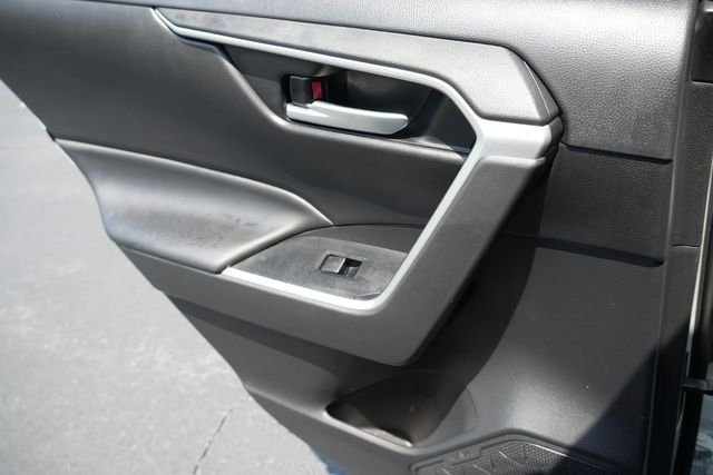 Used 2024 White Toyota XLE image 20