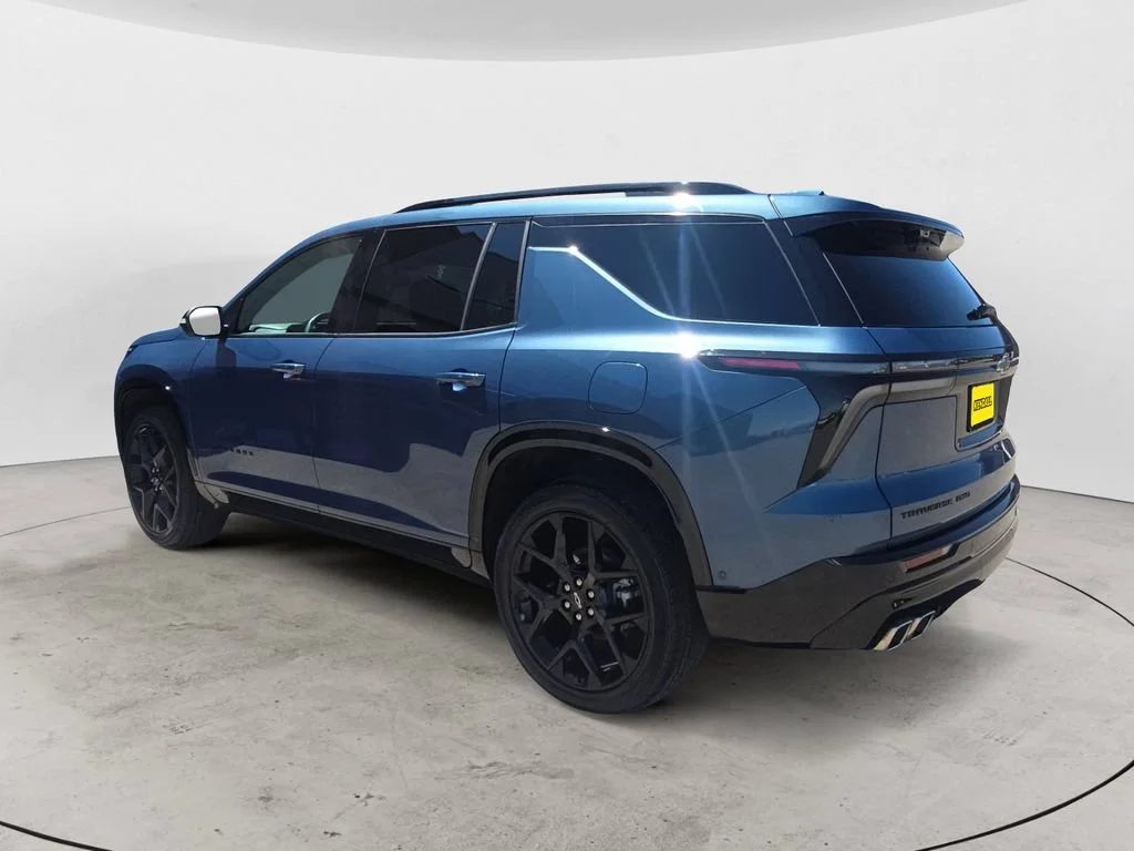 Used 2025 Lakeshore Blue Metallic Chevrolet RS image 7