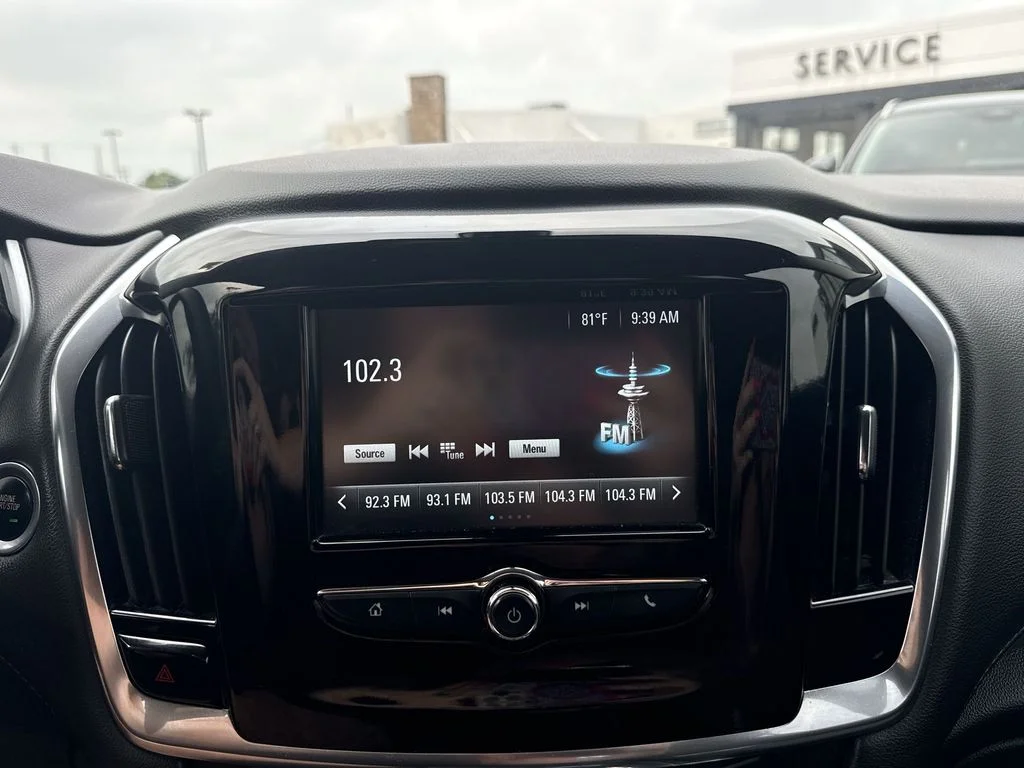 Used 2018 Black Chevrolet LS image 16