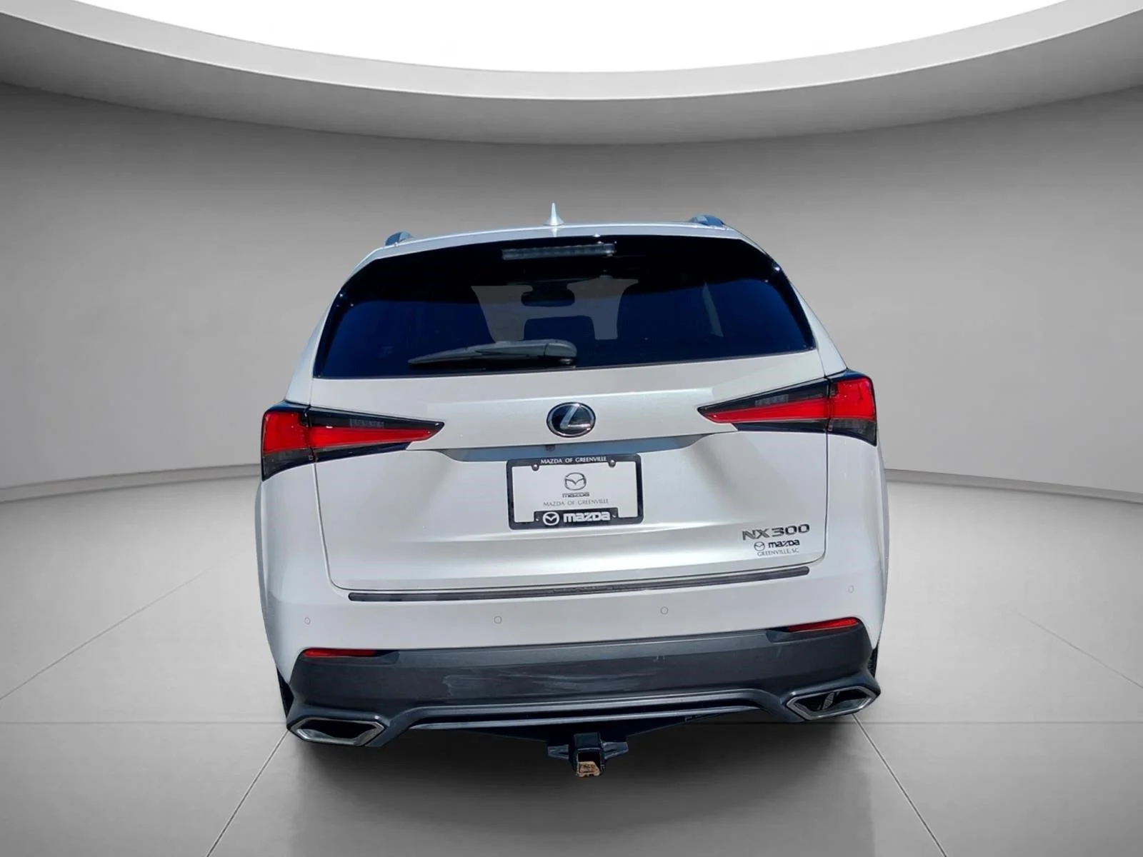 Used 2018 Eminent White Pearl Lexus Base image 4