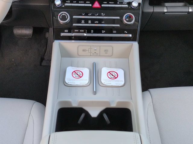 New 2027 Gray Hyundai SE FWD image 40