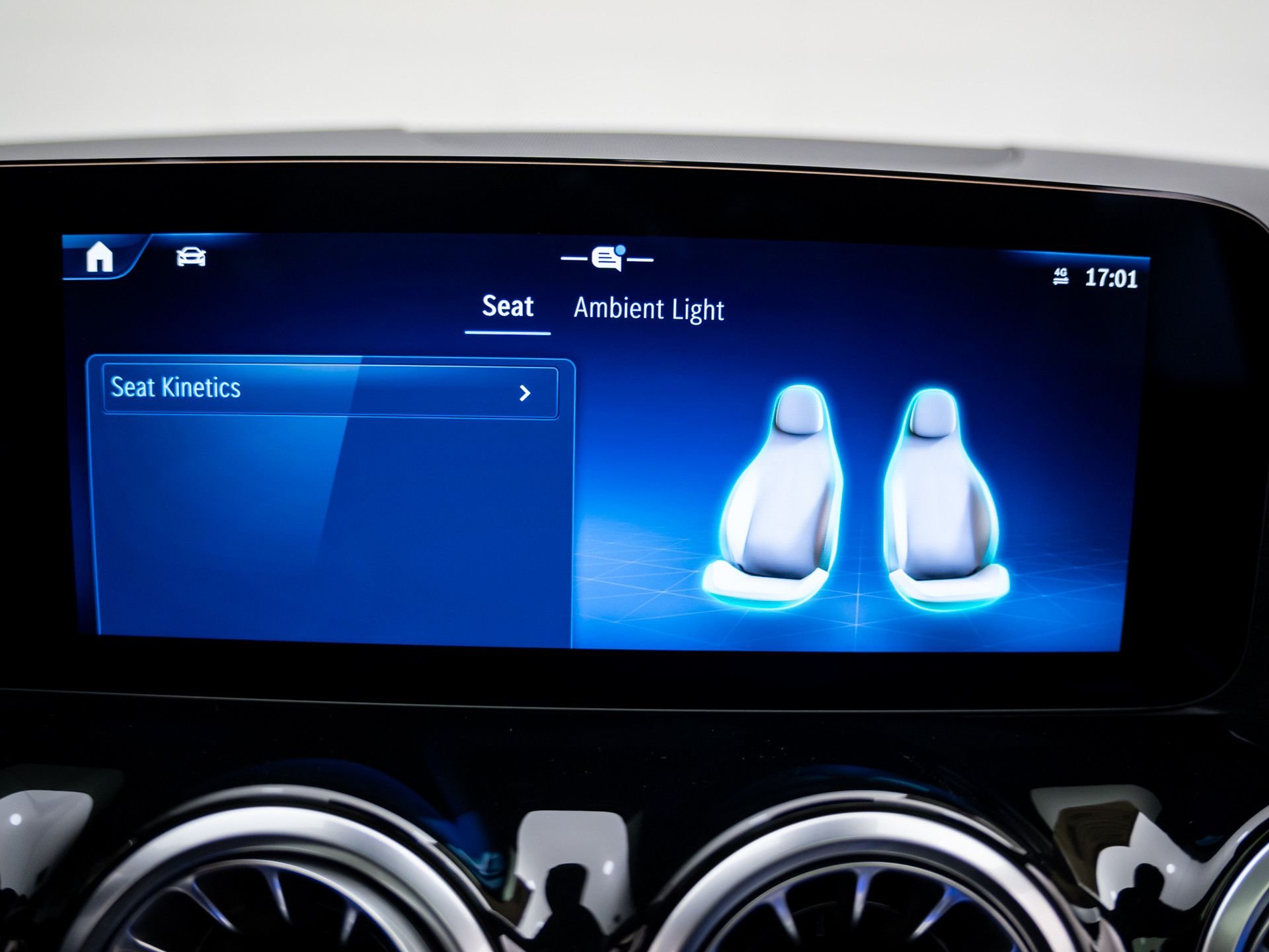 New 2026 Night Black Mercedes-Benz GLA 250 image 26
