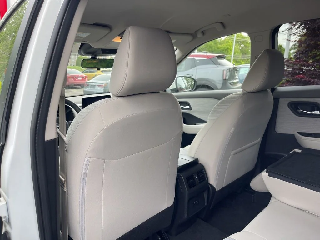Certified Used 2023 White Nissan SV image 20