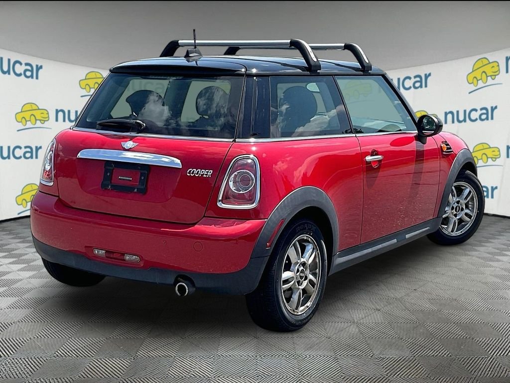 Used 2013 Red MINI Base image 6
