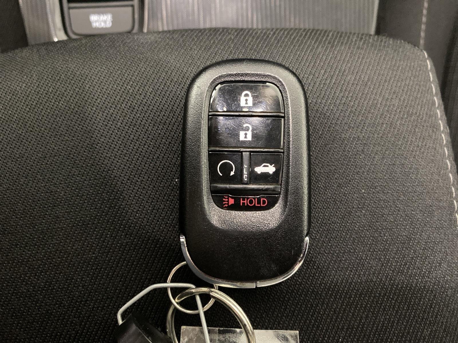 Used 2024 Rallye Red Honda EX image 18