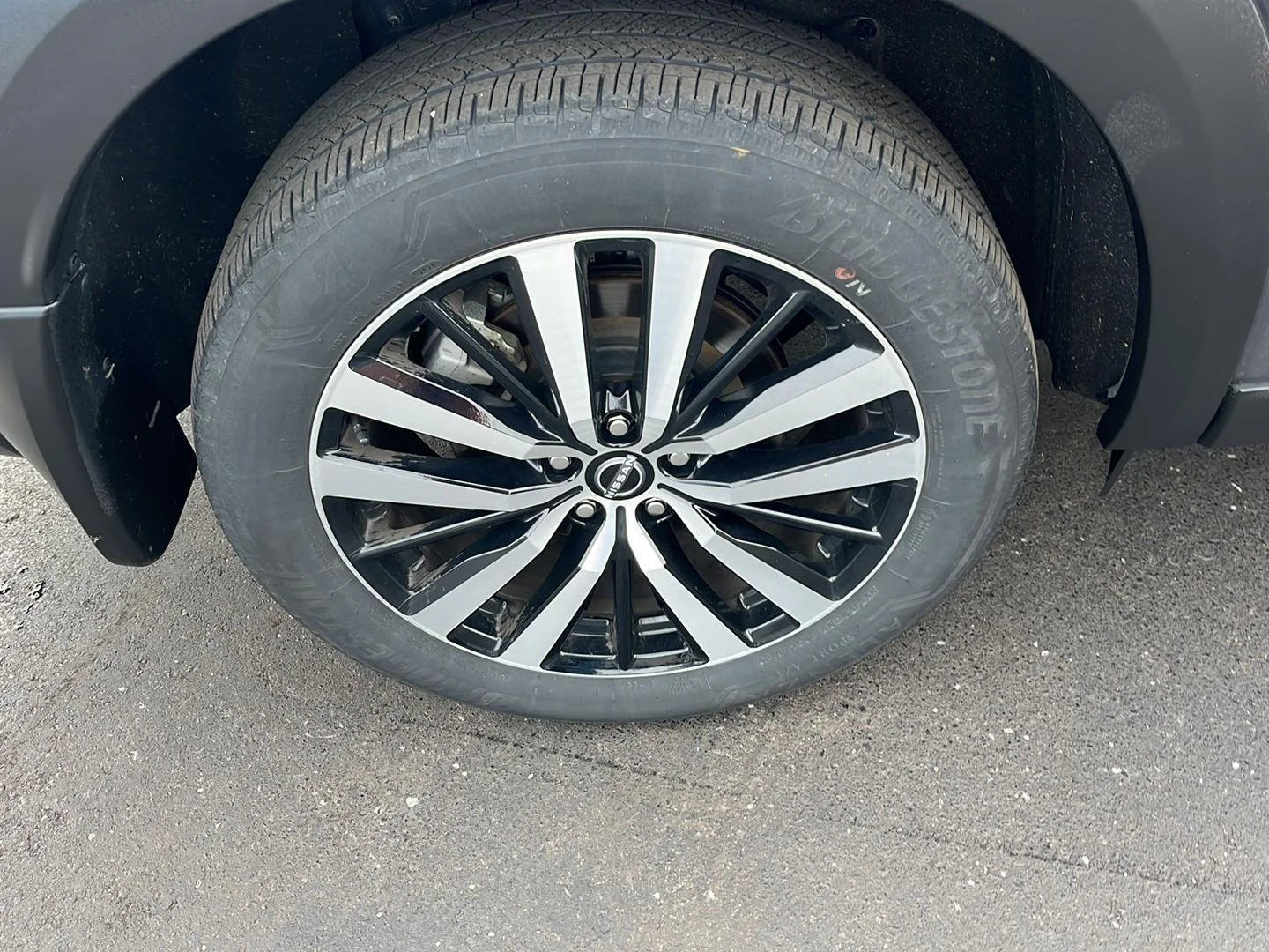 Used 2024 Gun Metallic Nissan Platinum image 36