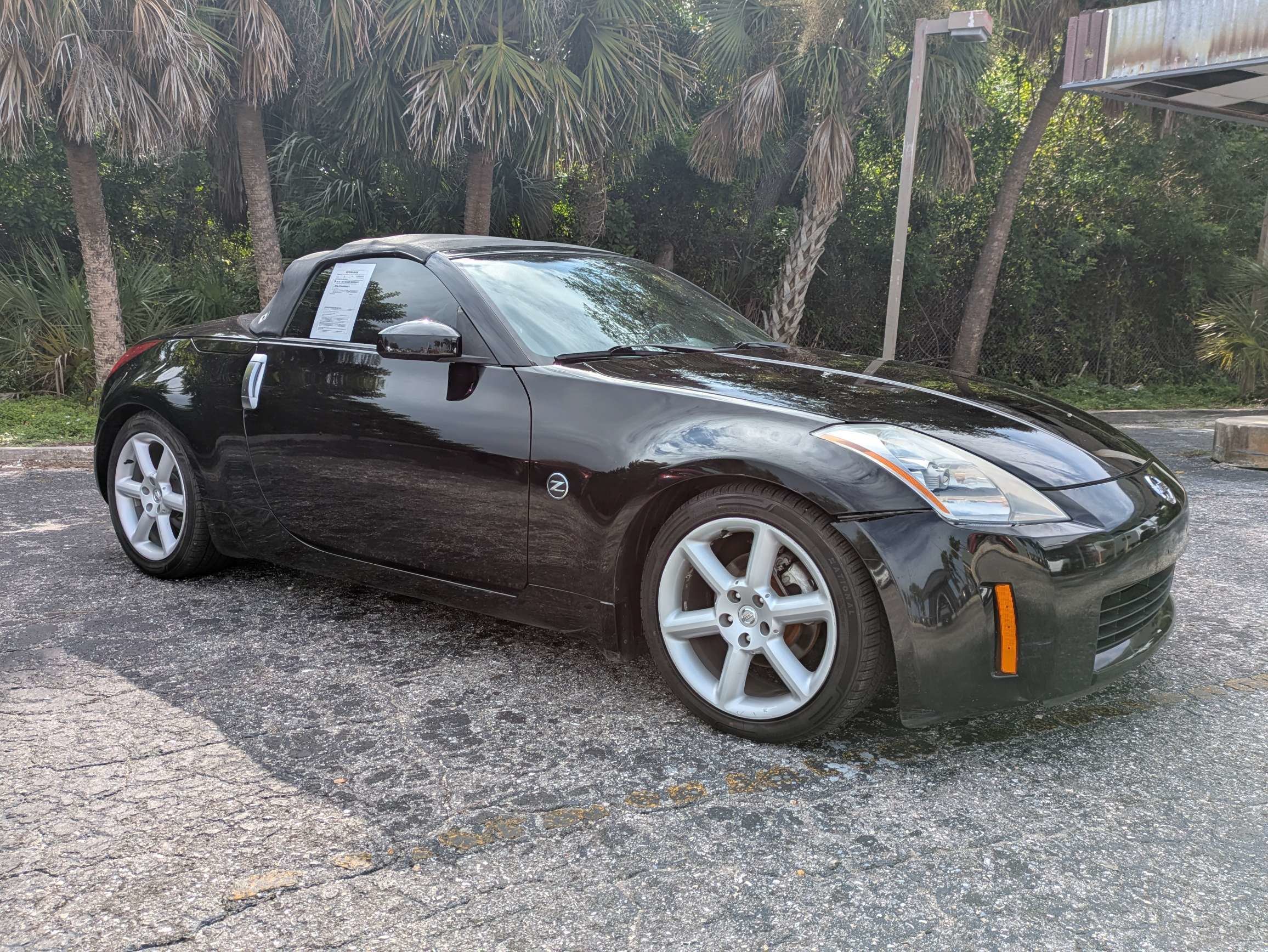 Used 2004  Nissan  image 2