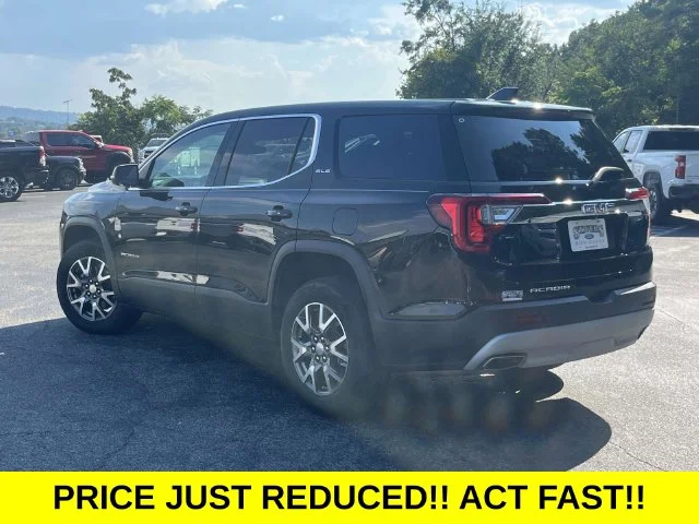 Used 2023 Black GMC SLE image 6