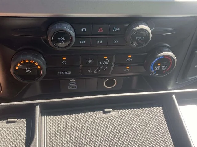 Used 2025 Gray Ford XL image 18