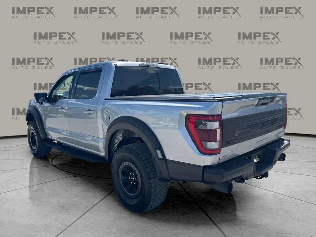 Used 2022 Silver Ford Raptor image 3