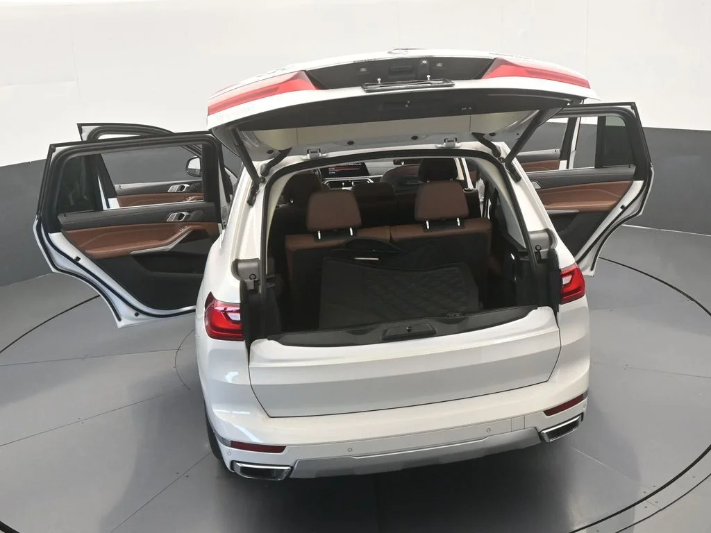Used 2020 Mineral White Metallic BMW xDrive40i image 77