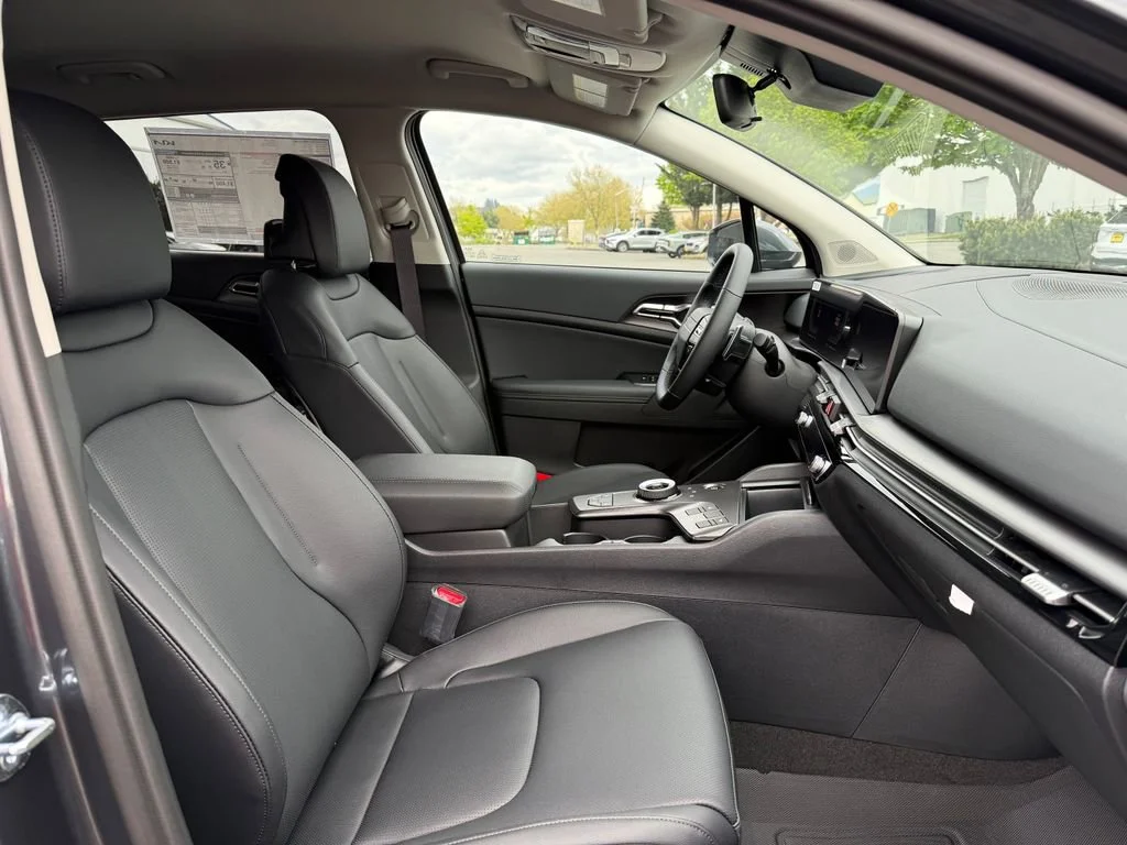 New 2026 Gravity Gray Kia EX image 14