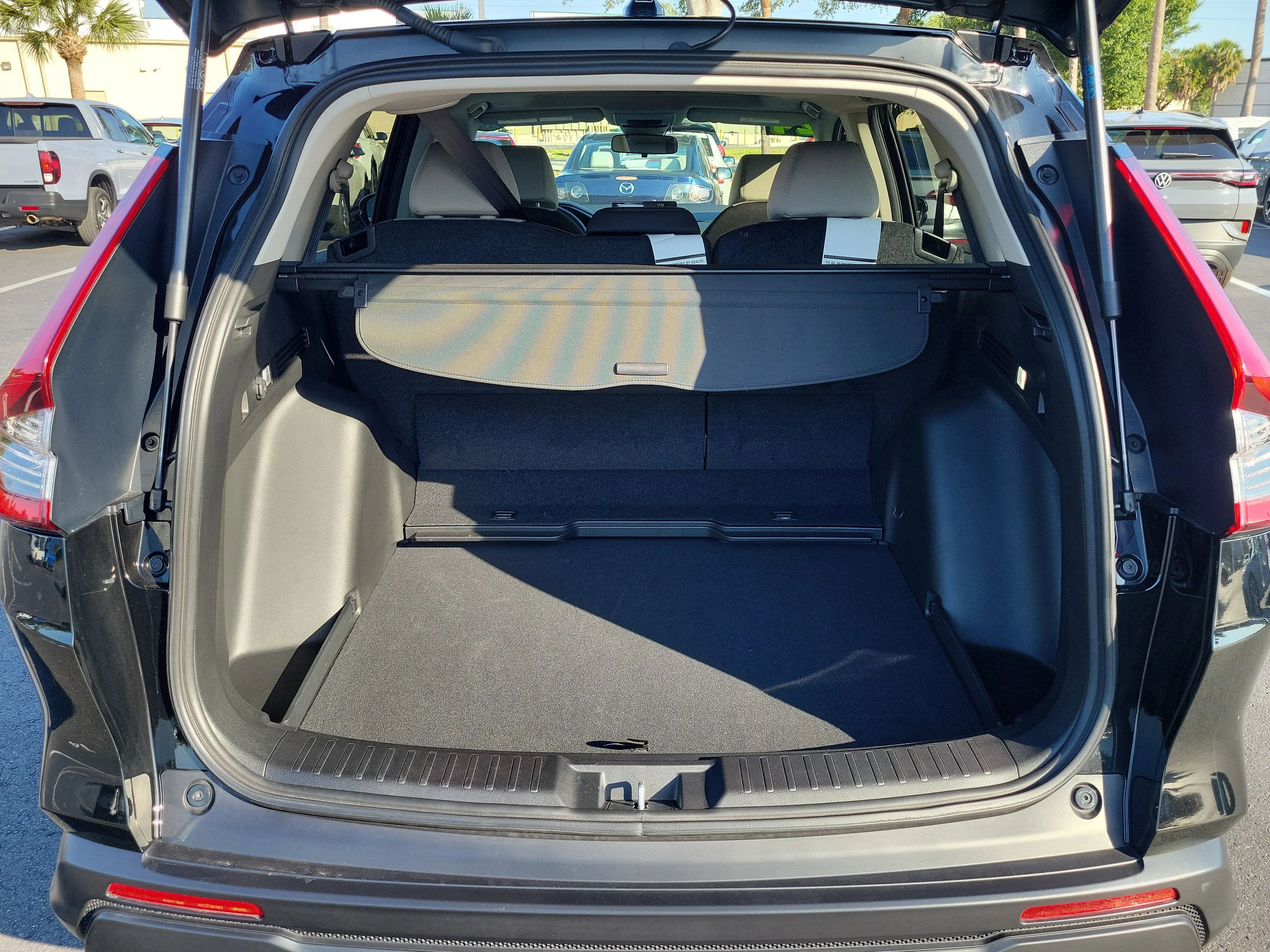 2024 Honda CR-V EX - Photo 11