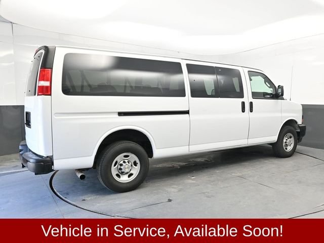 Used 2024 White Chevrolet LS image 7