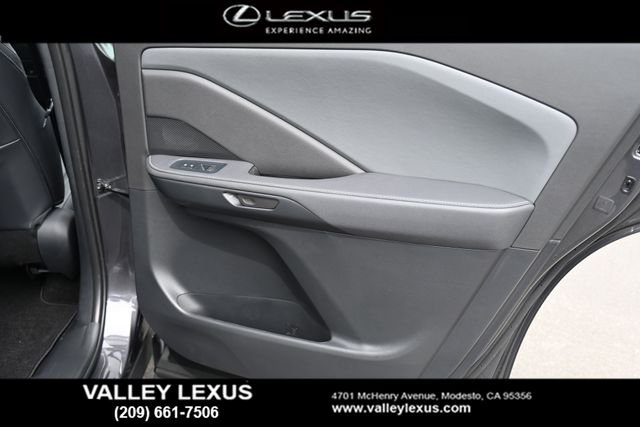 2026 Lexus TX 350 - Photo 19