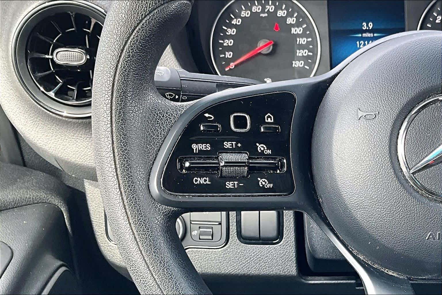 Used 2023 Arctic White Mercedes-Benz  image 26