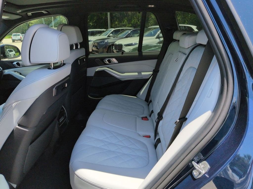 New 2026 Tanzanite Blue II Metallic BMW xDrive50e image 14