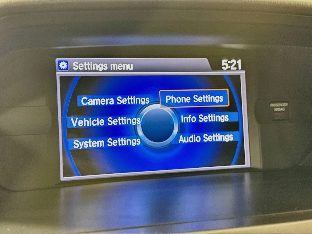 Used 2014 Silver Honda EX-L image 16