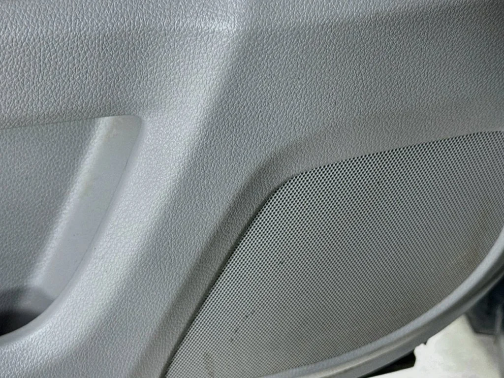 Used 2016 Silver Honda EX-L image 22