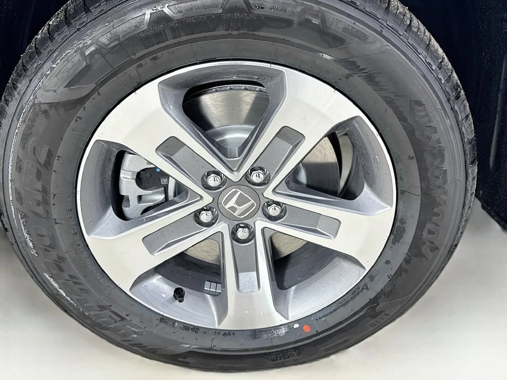 New 2026 Platinum White Pearl Honda EX-L image 12