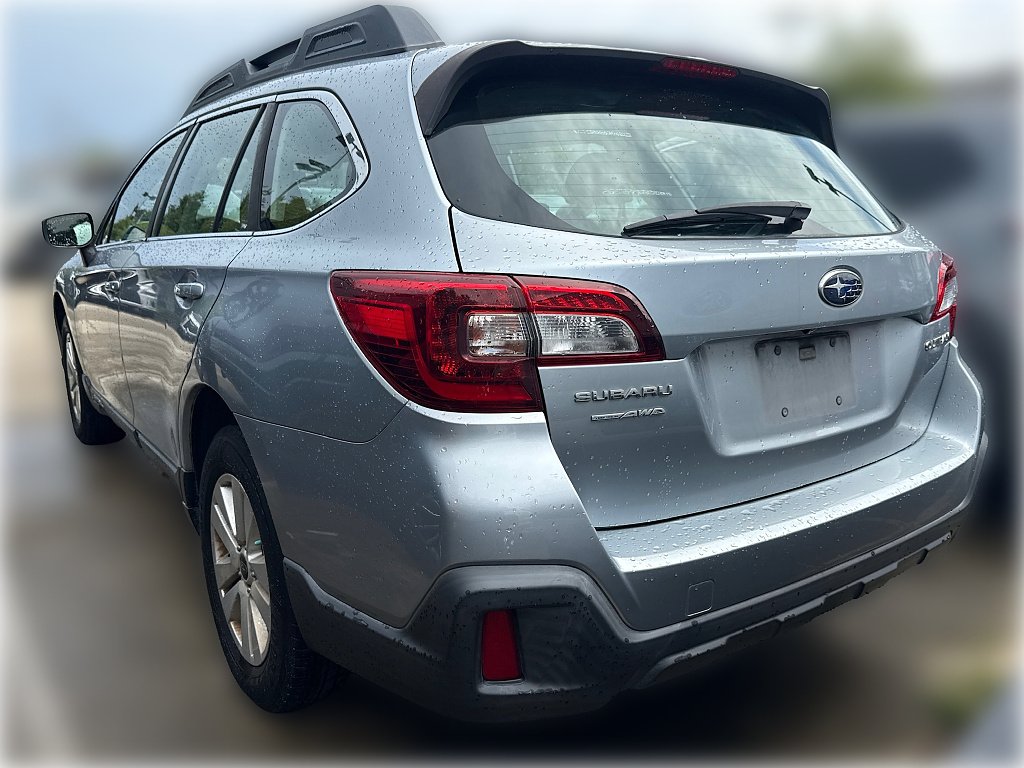 Used 2019 Ice Silver Metallic Subaru 2.5i image 4