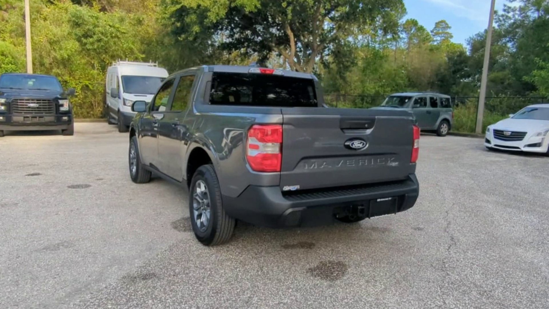 New 2026 Carbonized Gray Metallic Ford XLT image 19