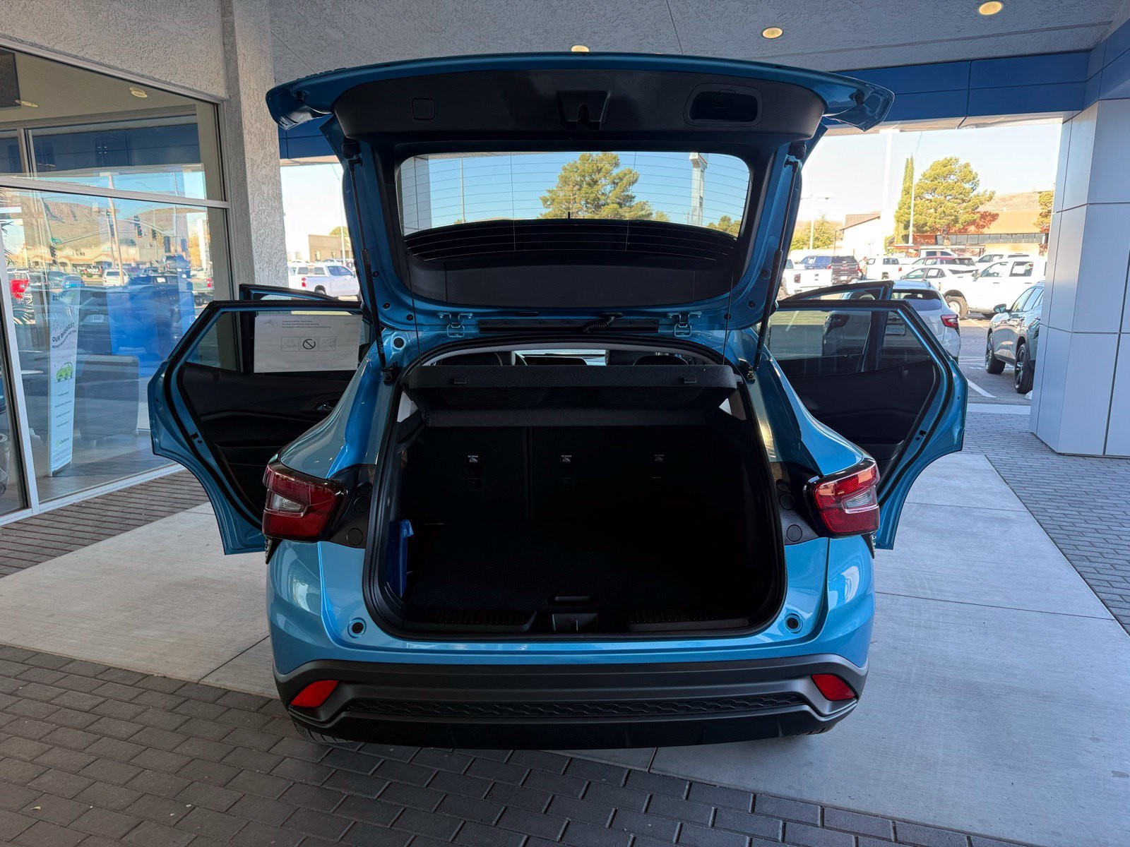2026 Chevrolet Trax LT - Photo 35