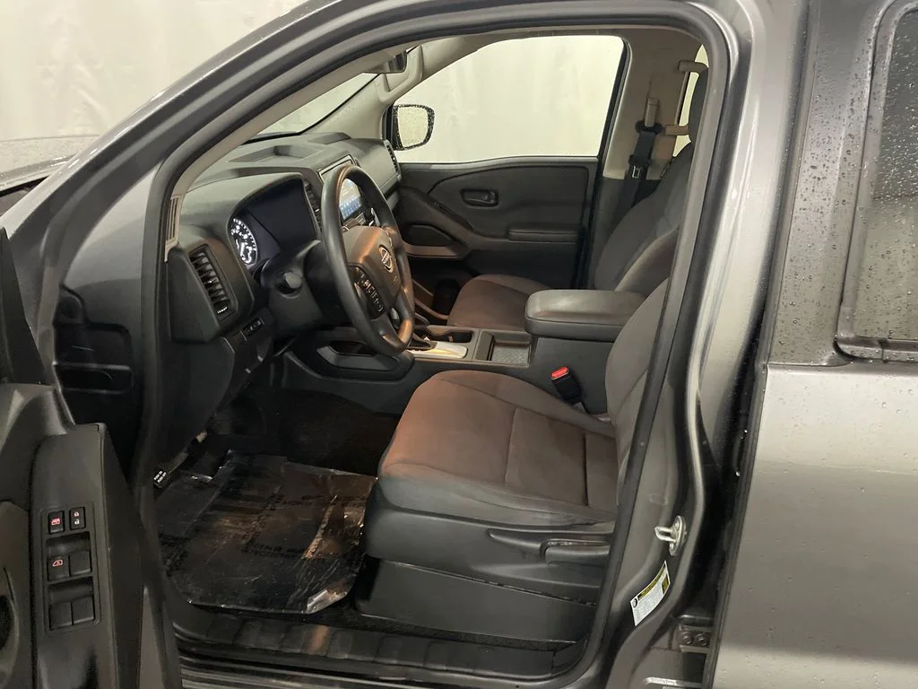 Certified Used 2024 Gun Metallic Nissan S image 12