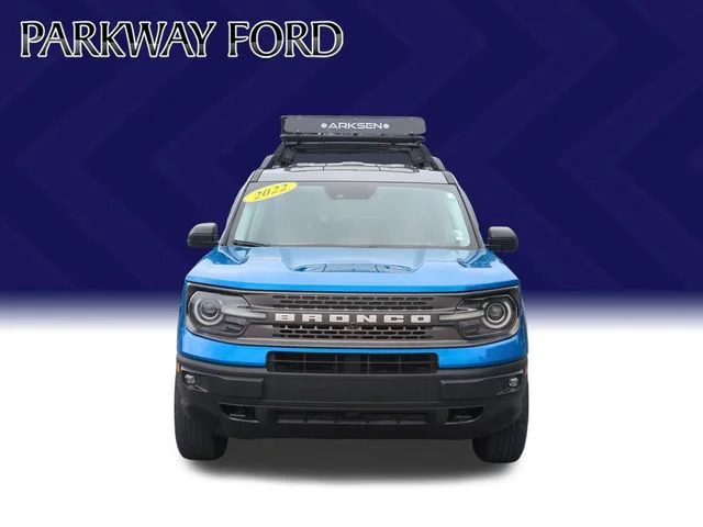 Used 2022 Blue Ford Badlands image 8