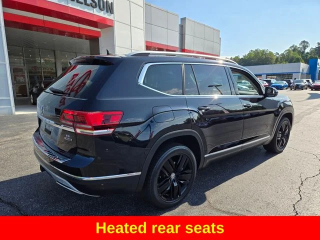 Used 2018 Black Volkswagen SEL Premium image 9