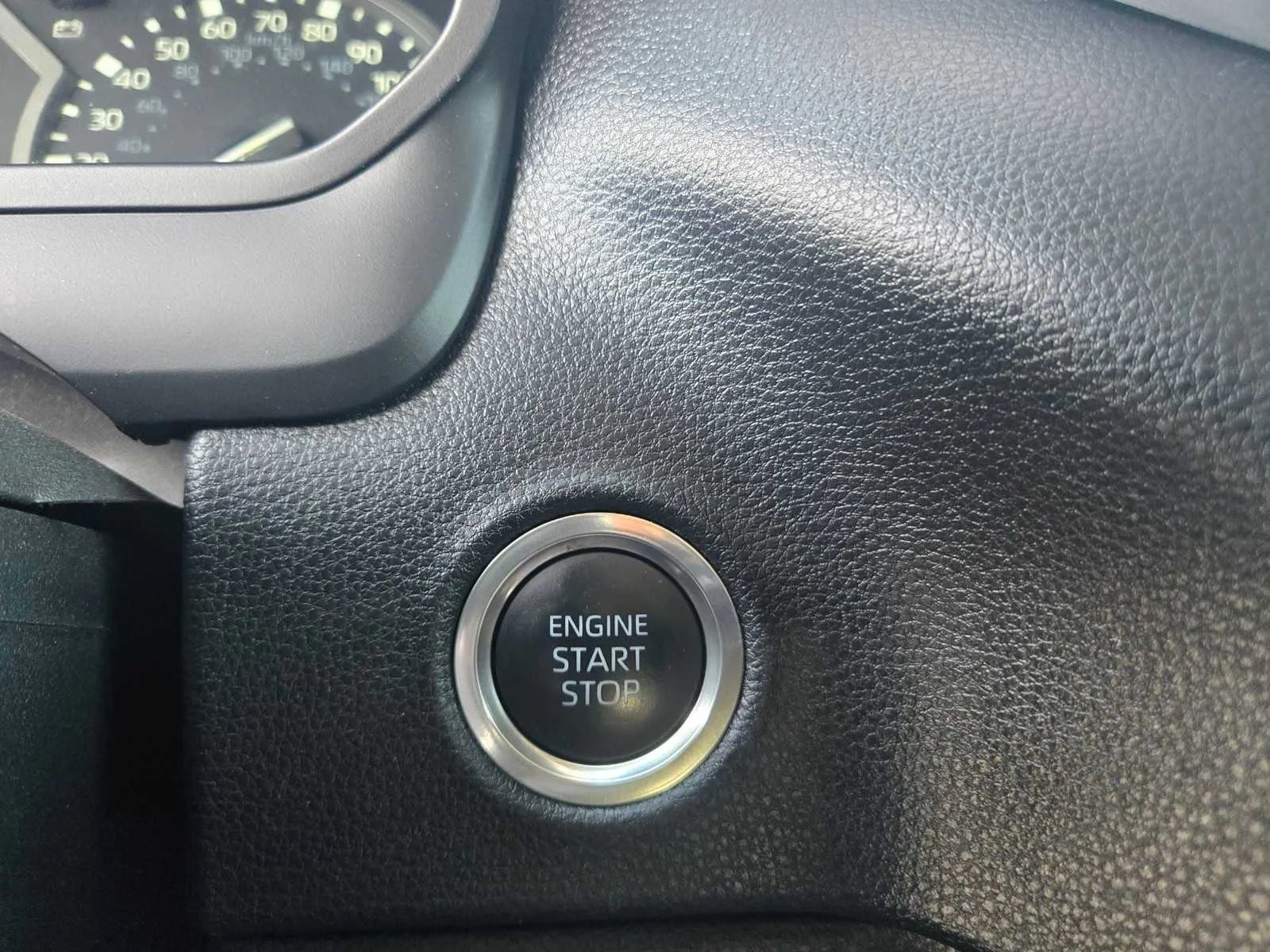 Used 2024  Toyota SR5 image 20