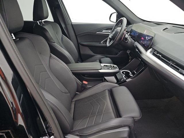 Used 2025 Black Sapphire Metallic BMW M35i image 10
