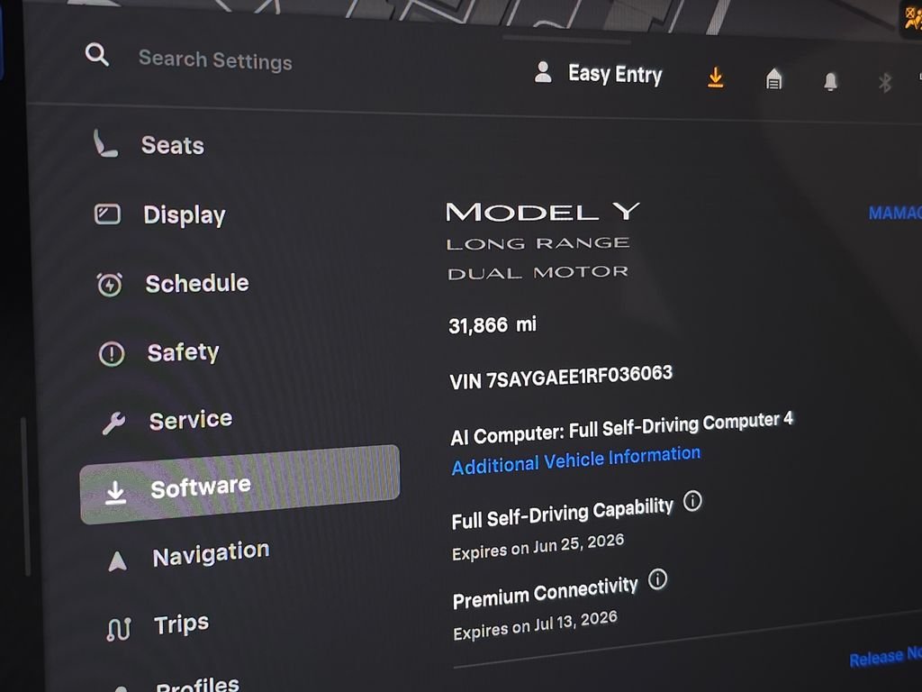 Used 2024 Stealth Gray Tesla Long Range image 27