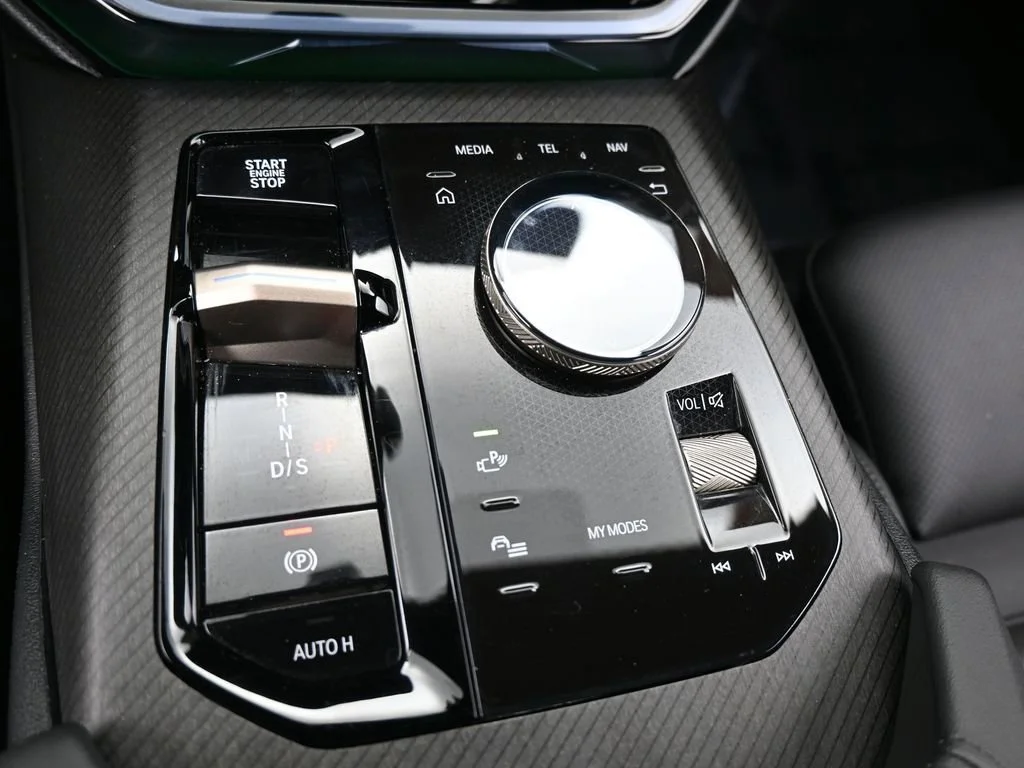 2025 BMW X3 30 - Photo 26