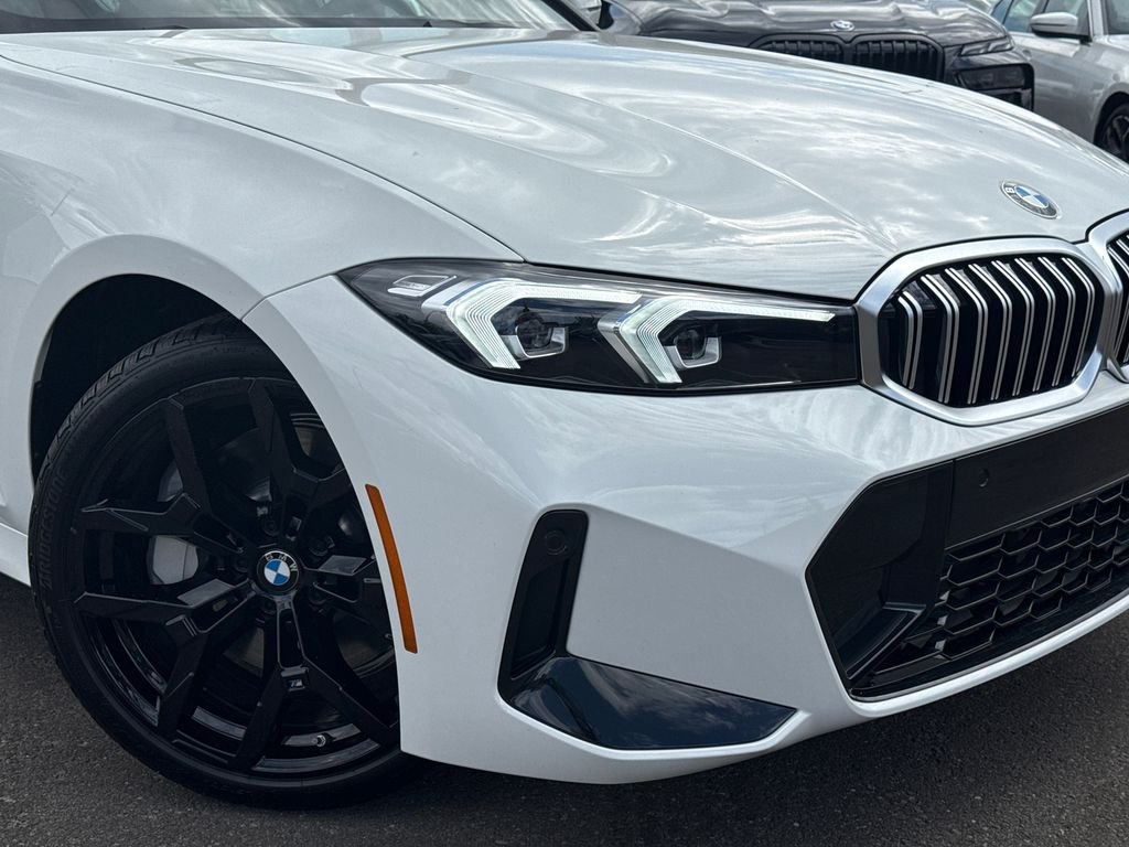 New 2026 Alpine White BMW 330i image 6