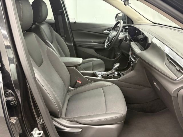 Used 2025 Black Buick Preferred image 35